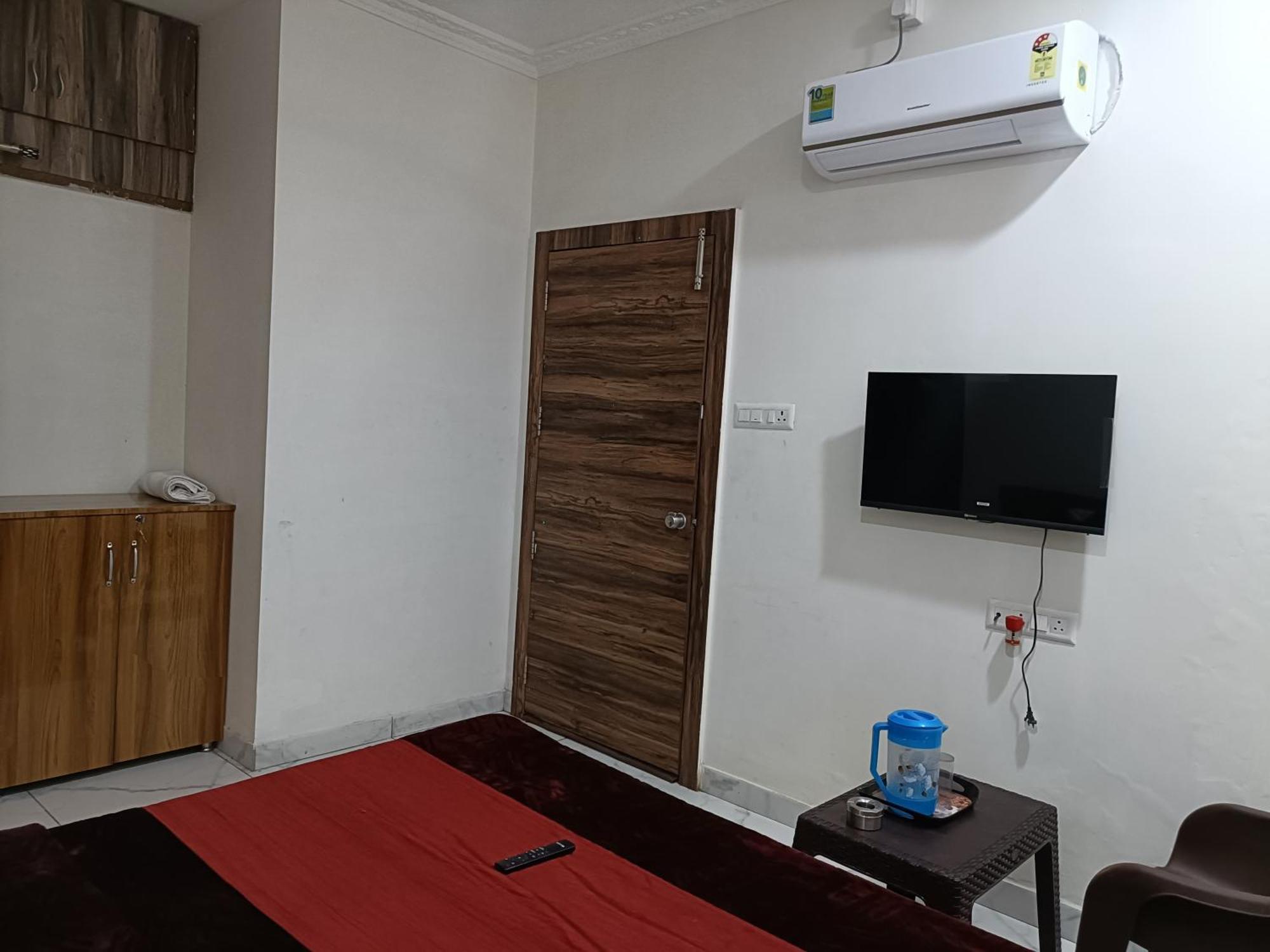 Hotel Shri Salasar Ujjain Exterior foto